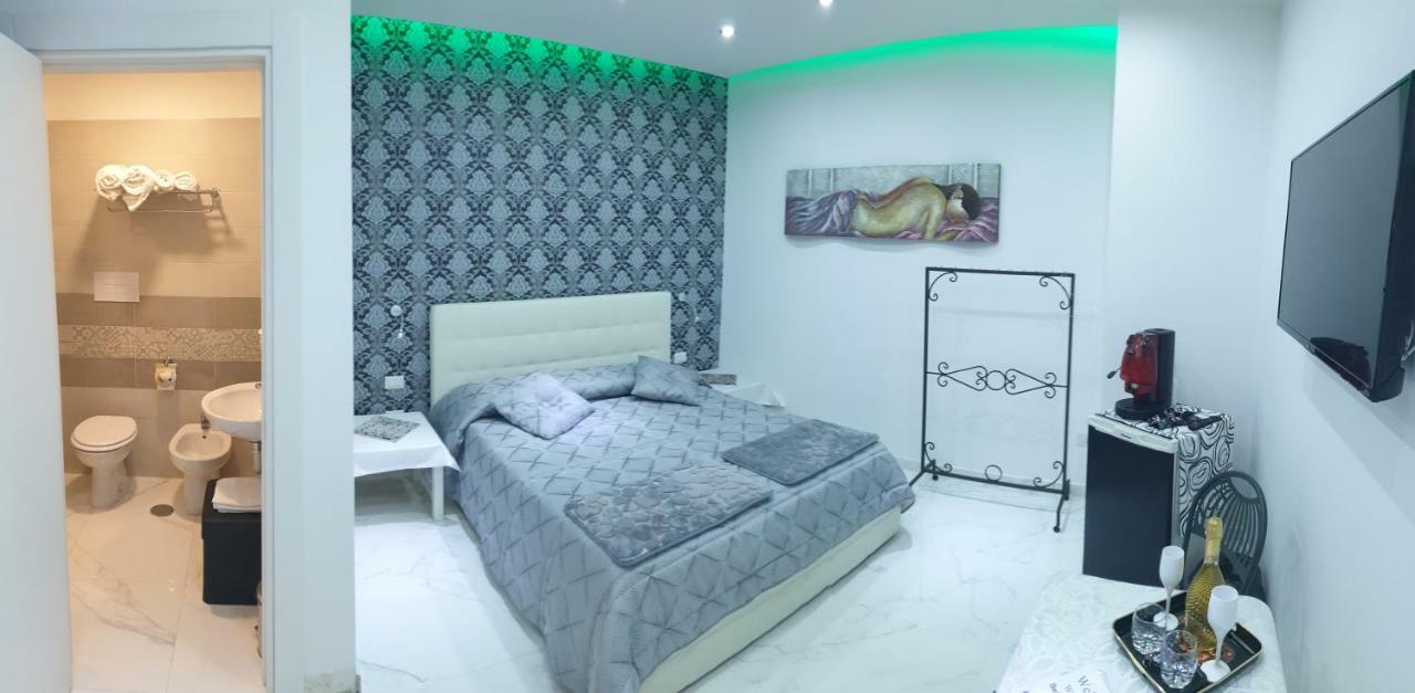 Luxury Room Al Cristo Velato Neapel Exteriör bild